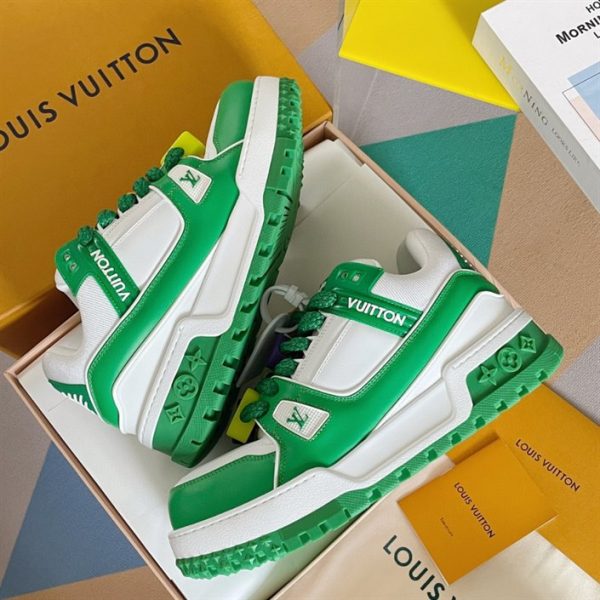 Louis Vuitton Trainer Maxi Sneakers - LS18