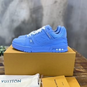 Louis Vuitton Trainer Sneakers - LS13