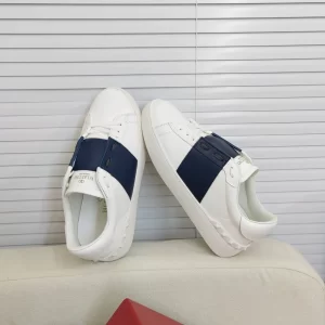 Valentino Garavani Open Calfskin Sneaker - VS06