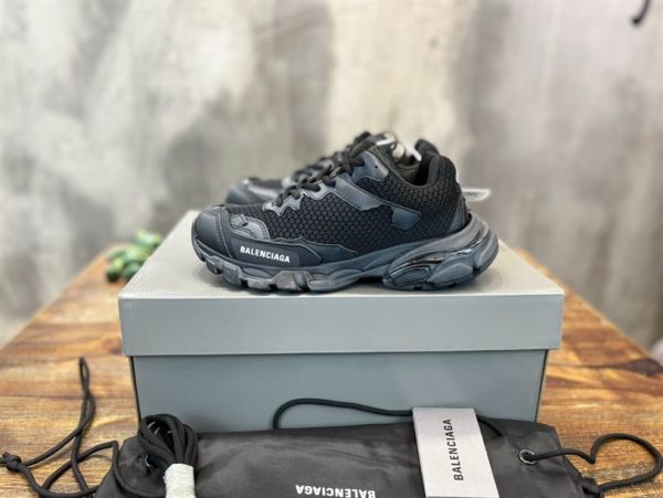 Balenciaga Men's Track.3 Trainers Sneakers - GS22