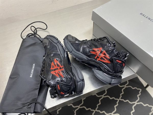 Balenciaga Runner Graffiti Trainers Sneakers - GS01