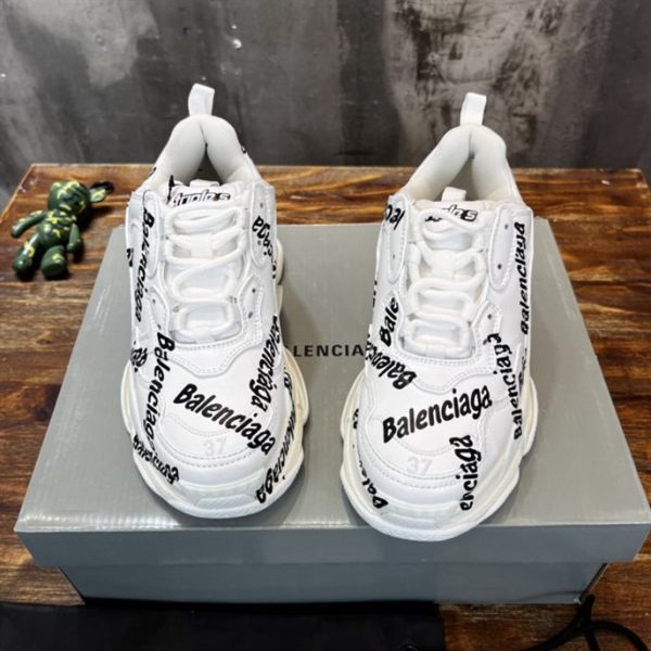 Balenciaga Triple S Logotype Trainers Sneakers - GS30