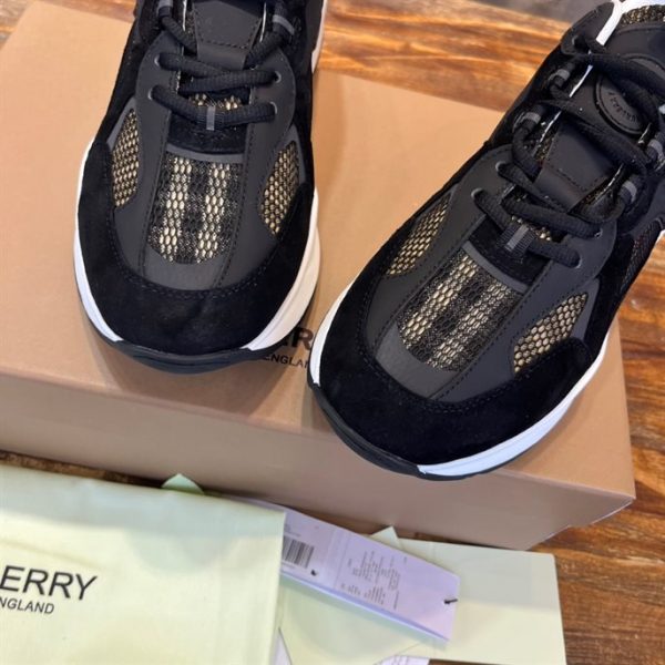 Burberry Logo Embossed, Leather, Suede and Mesh Sneakers – BS22