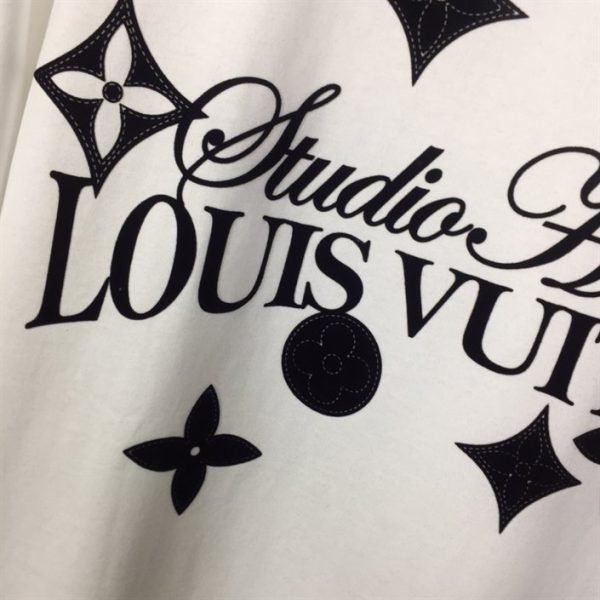 Louis Vuitton T-shirt - LT06