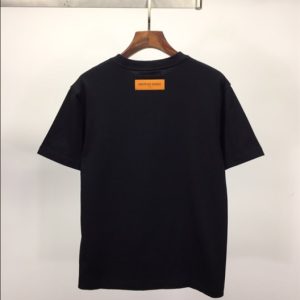 Louis Vuitton T-shirt - LT15