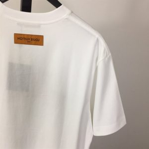 Louis Vuitton T-shirt - LT21