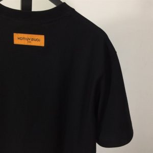 Louis Vuitton T-shirt - LT22