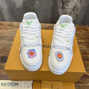 LV x YK Louis Vuitton Trainer Sneaker - LS37