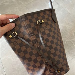 Louis Vuitton Neverfull MM Damier Ebene Canvas Tote Bags - L08