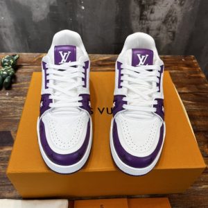 Louis Vuitton Trainer Sneaker - LS29