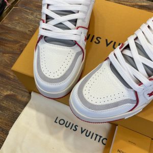 Louis Vuitton Trainer Sneaker - LS39