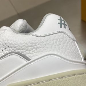 Louis Vuitton Trainer Sneakers - LS38