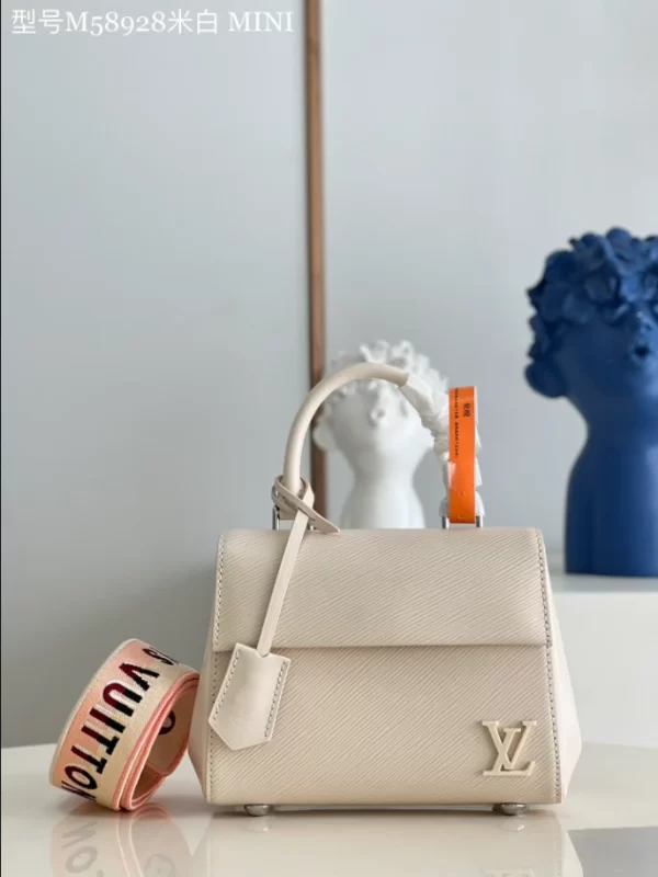 Louis Vuitton Cluny Mini Bag - LH14