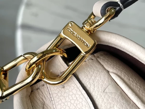 Louis Vuitton Diane Bag - LH31