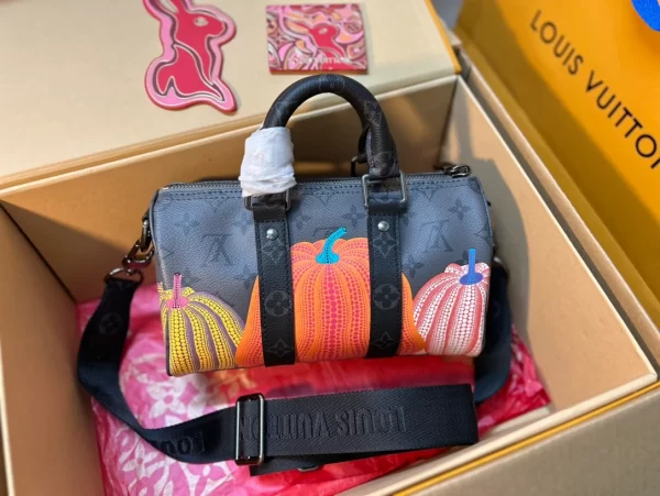 LV x YK Keepall 25 Monogram Eclipse Canvas Bag - LD03