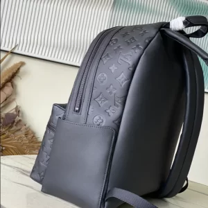 Louis Vuitton Discovery Backpack - LP02