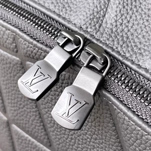 Louis Vuitton Discovery Backpack - LP18