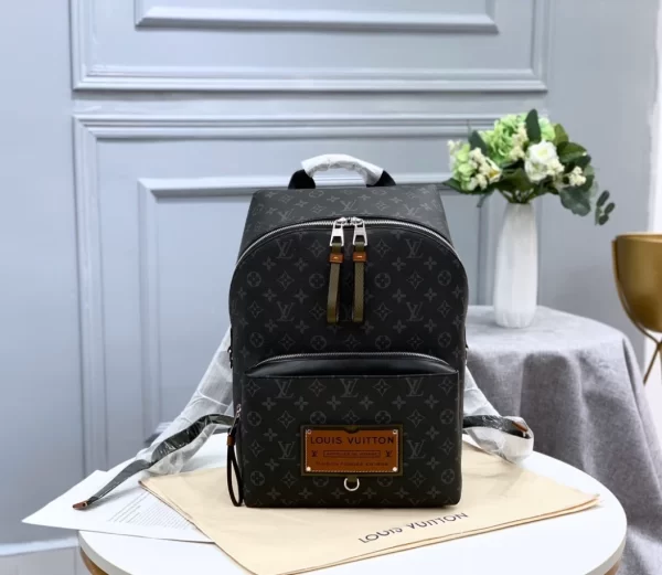 Louis Vuitton Discovery Backpack - LP19