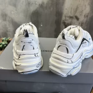 Balenciaga Triple S Sketch Sneaker - GS56