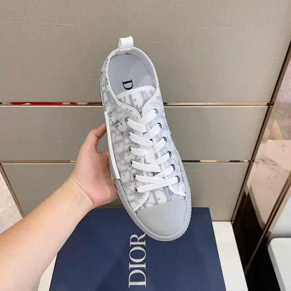 Dior B23 Low-Top Sneaker In White and Navy Blue - DS24