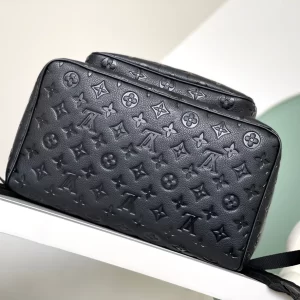 Louis Vuitton Montsouris Backpack - LP22