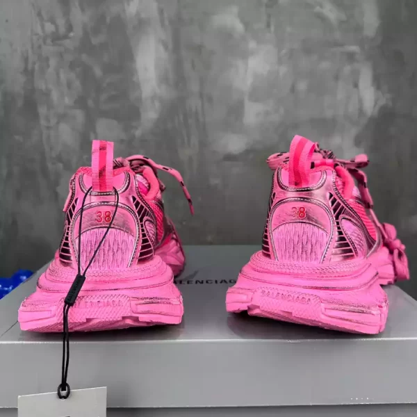 Balenciaga 3XL Sneaker In Pink - GS61