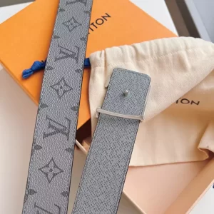 Louis Vuitton Initiales 40MM Reversible Belt - LB10