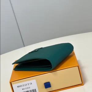 Louis Vuitton Multiple Wallet In Evergreen - LW04