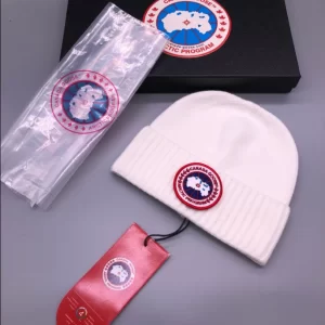 Canada Goose Arctic Toque Beanie