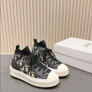 Dior Walk'n'Dior Platform Sneaker - DS46