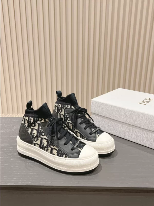 Dior Walk'n'Dior Platform Sneaker - DS46