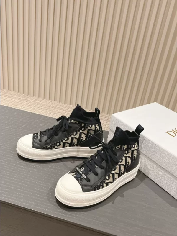 Dior Walk'n'Dior Platform Sneaker - DS46