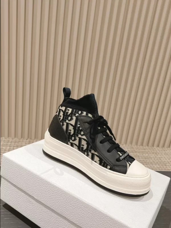 Dior Walk'n'Dior Platform Sneaker - DS46