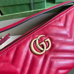 Gucci Marmont Shoulder Bag In Red - GH13