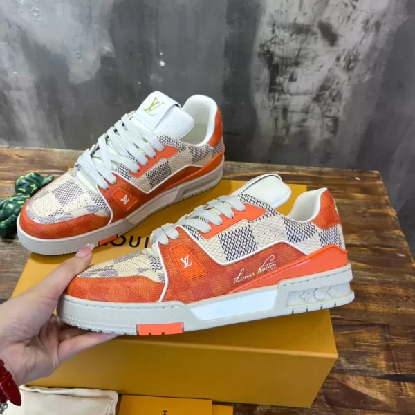 Louis Vuitton Trainer Sneaker In Orange - LS66