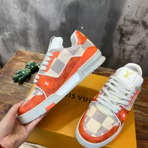 Louis Vuitton Trainer Sneaker In Orange - LS66