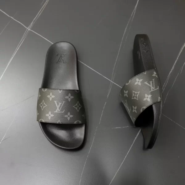 Louis Vuitton Waterfront Mule Slides - SL11