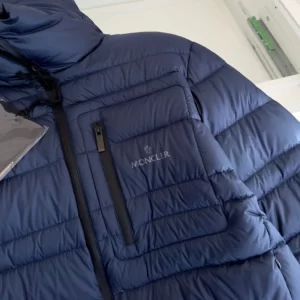 Moncler Short Down Jacket - MK09