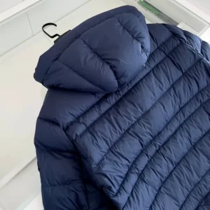 Moncler Short Down Jacket - MK09