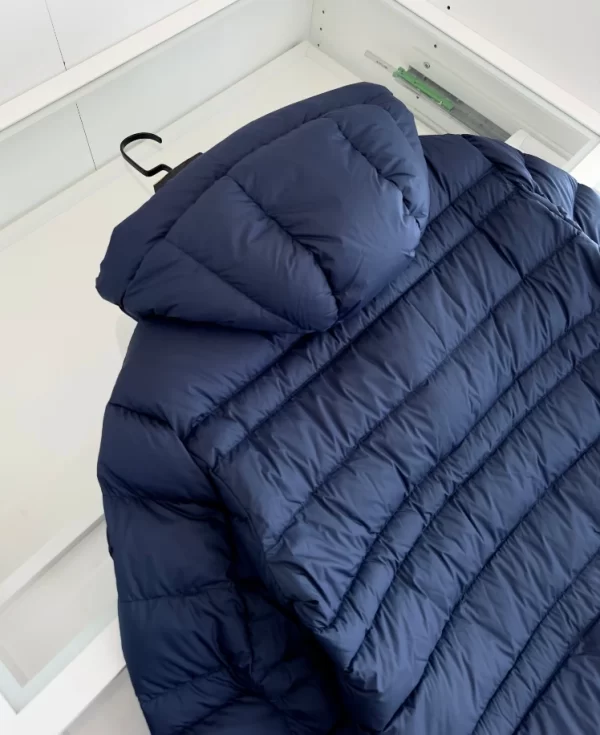 Moncler Short Down Jacket - MK09