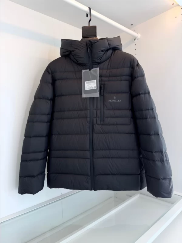 Moncler Short Down Jacket - MK11