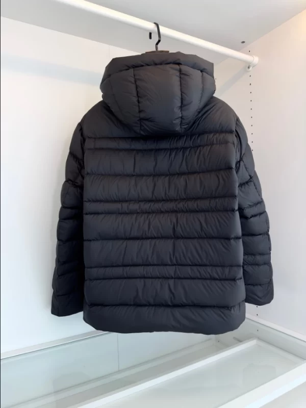 Moncler Short Down Jacket - MK11