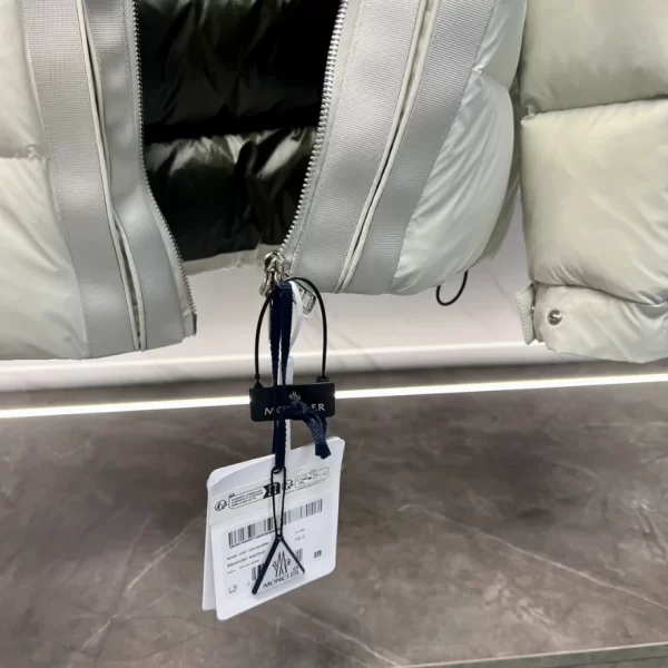 Moncler Short Down Jacket - MK12