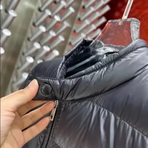 Moncler Short Down Jacket - MK25