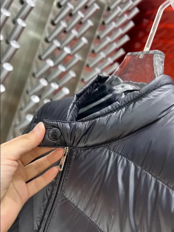 Moncler Short Down Jacket - MK25