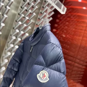 Moncler Short Down Jacket - MK28