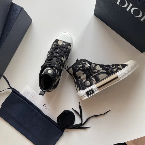 B23 Dior High-Top Sneakers