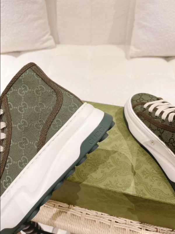 Gucci High-Top Sneaker - CS42