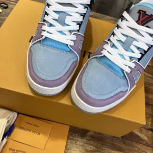 Louis Vuitton Trainer Sneaker In Blue - LS85