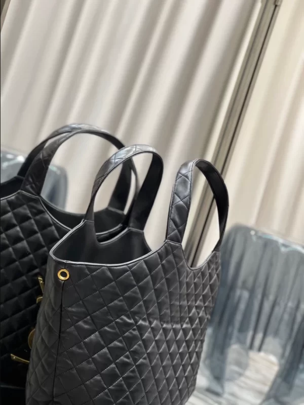 Saint Laurent Icare Maxi Shopping Bag in Quilted Lambskin - YST01